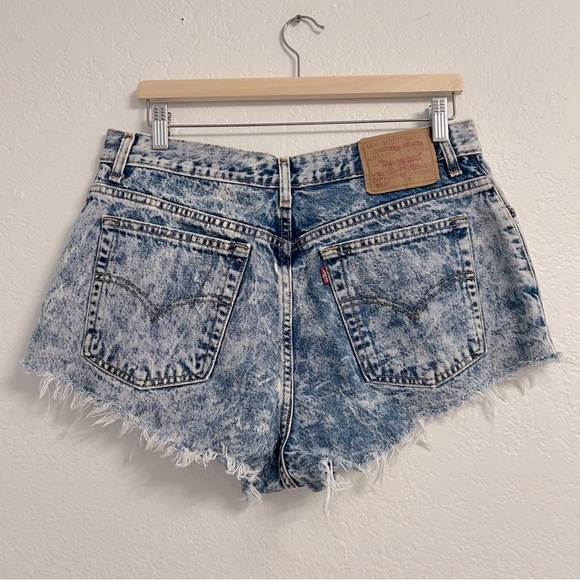 Levi's 550 Jeans 100% Cotton Cutoff Denim Shorts, Size 16M - Picture 2 of 4